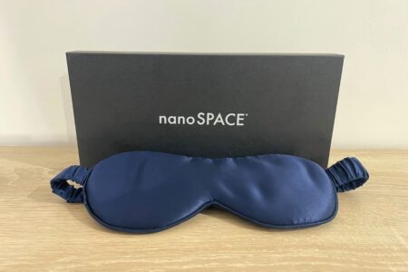 NanoSPACE Saténová maska na spaní – recenze.